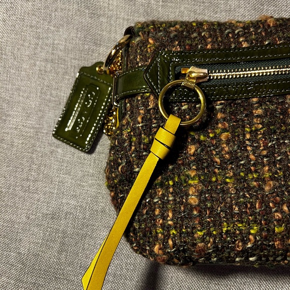 NWT Coach Green/ Brown Fall Tweed Chelsea Boucle Flap Bag - Picture 10 of 11